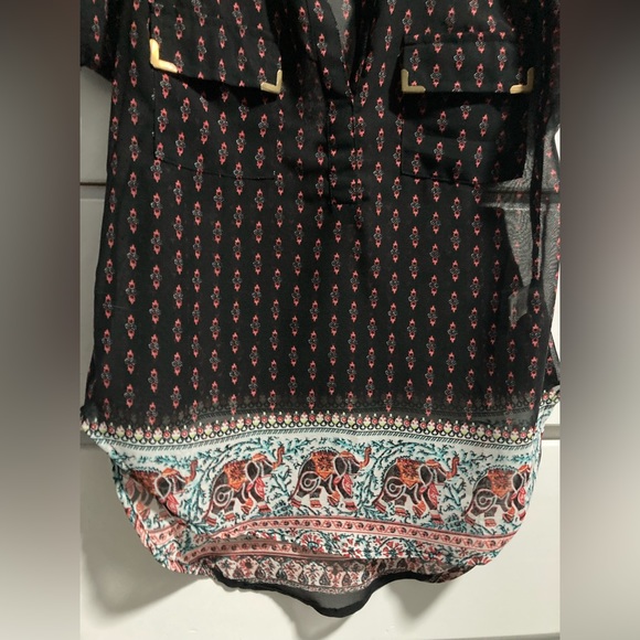 Live 4 Truth Shirt Women V Neck Boho Short Sleeve Blouse Top Elephant Size Small - Picture 3 of 10